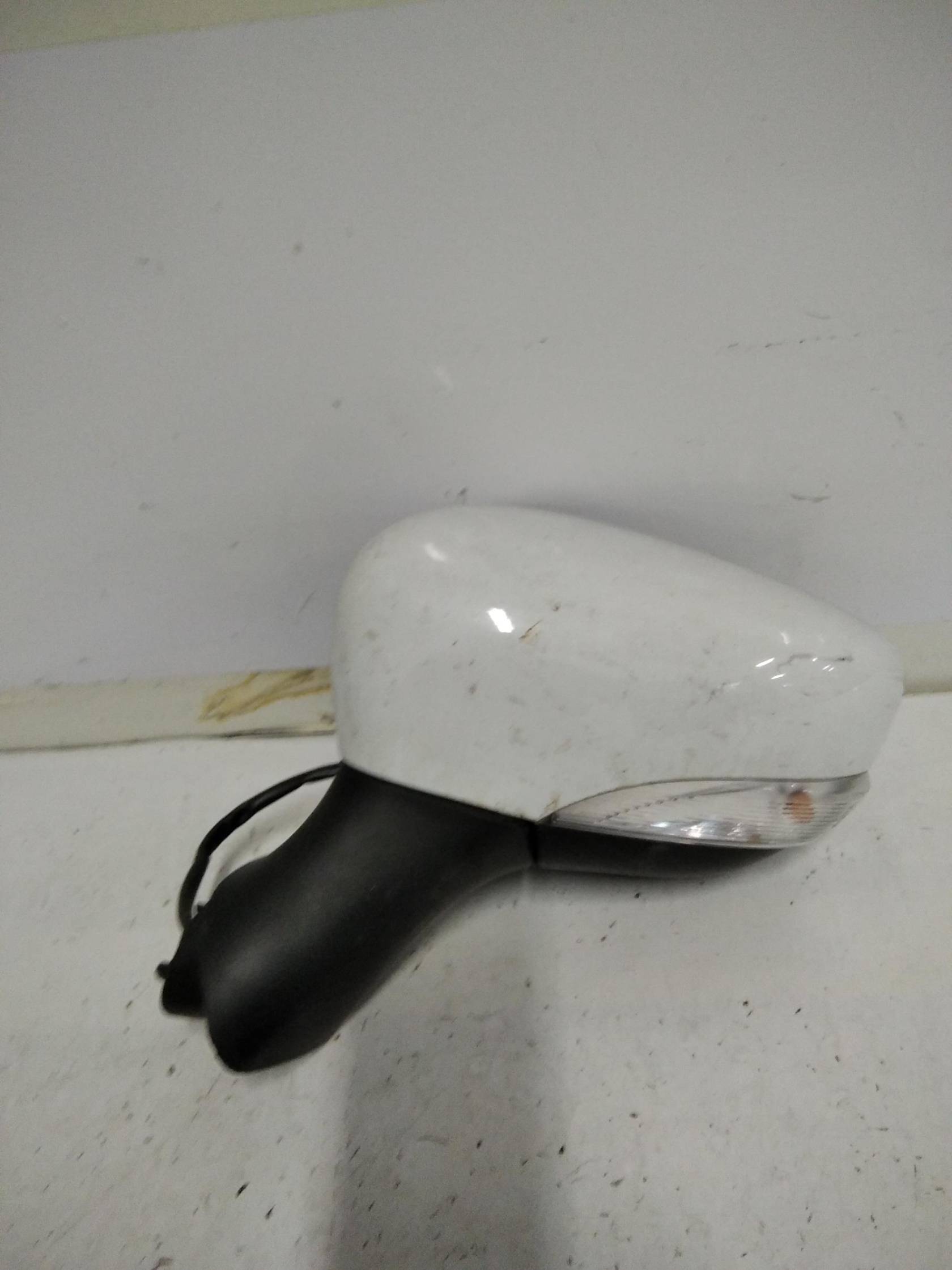 Retrovisore est. regolaz. elettr. sx.